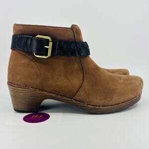 Dansko Women's Michelle Amber Nubuck Comfort Ankle Booties Size 39 EU/ 8.5-9 US